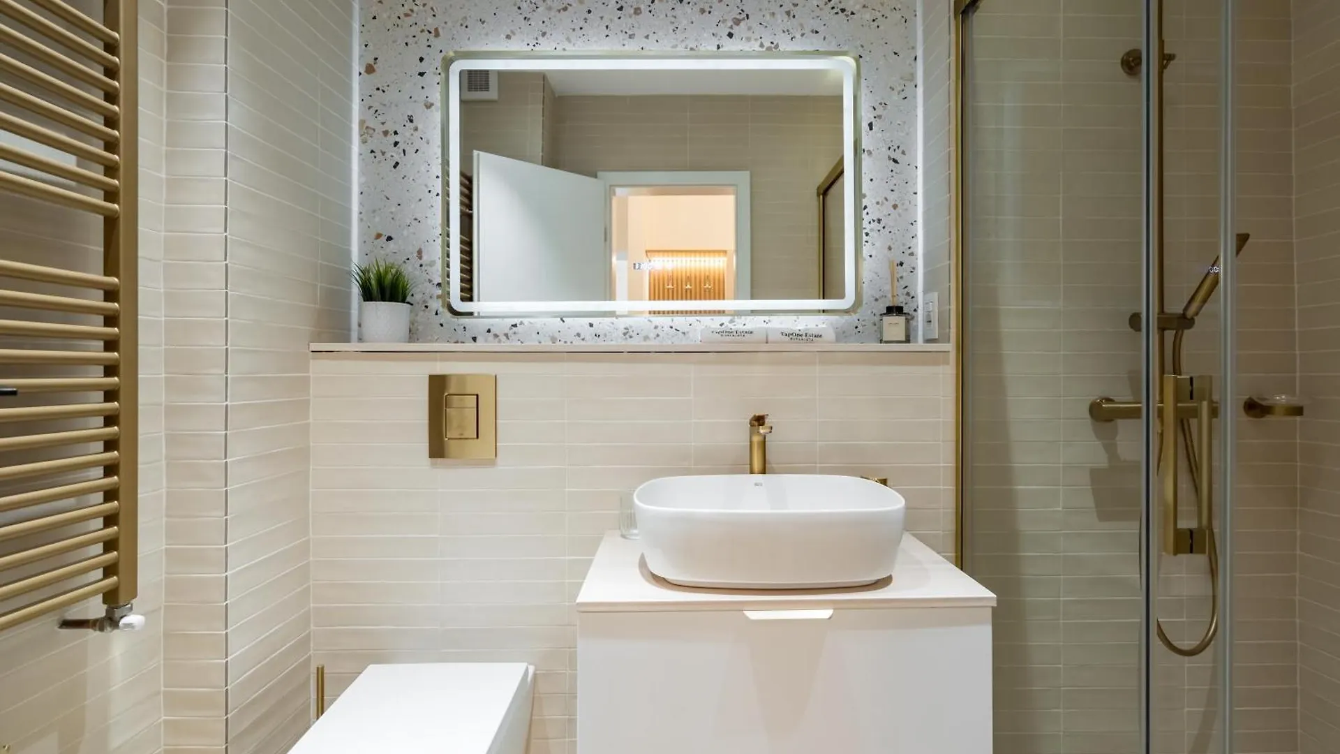 Apartment Tapone Burebista - Signature Stay Bucharest
