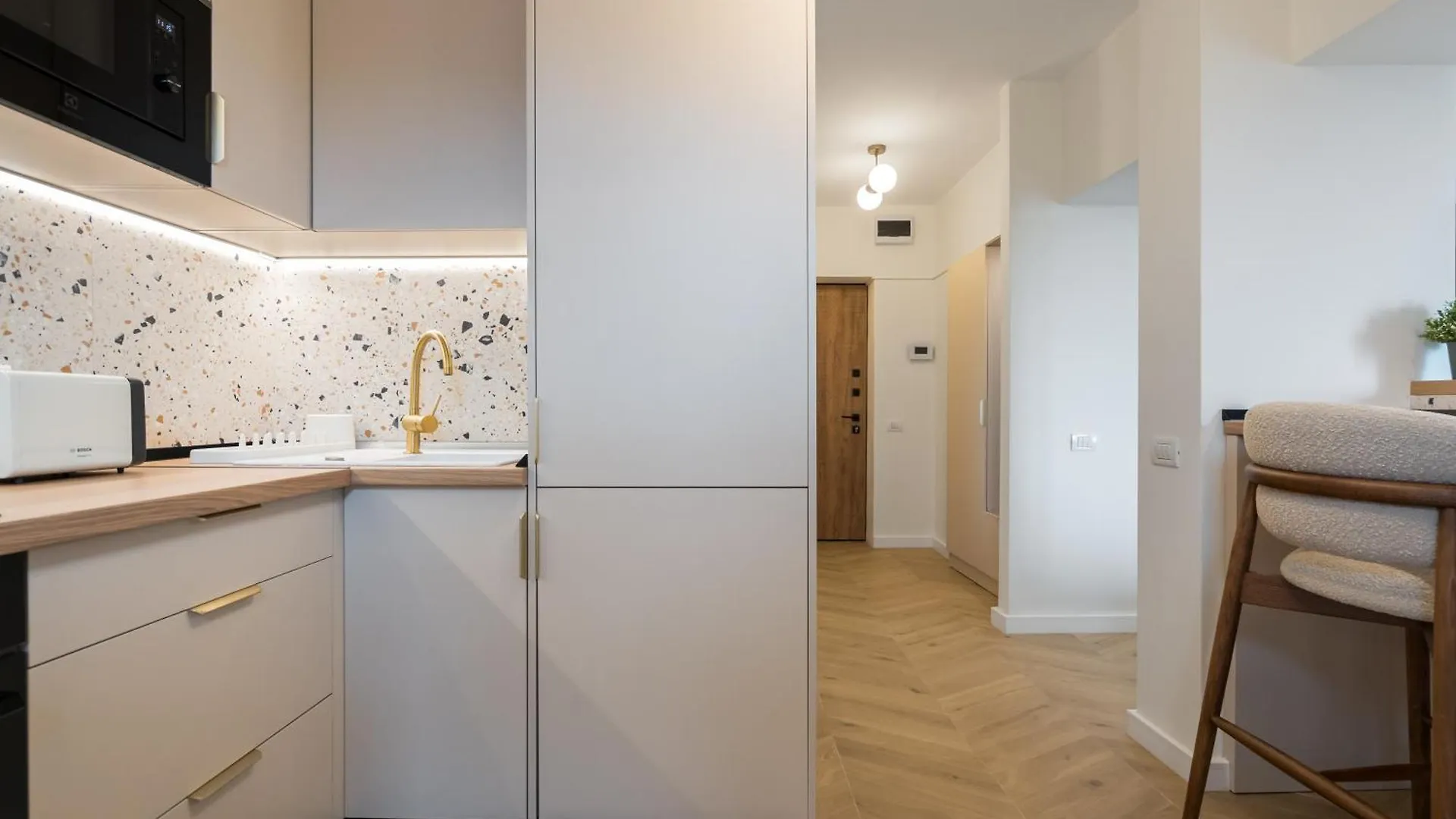 Tapone Burebista - Signature Stay بوخارست 0*,